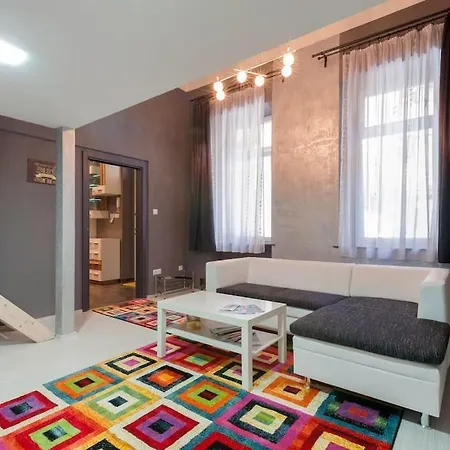 Szimpla-synagogue-kazinczy Str * Budapest