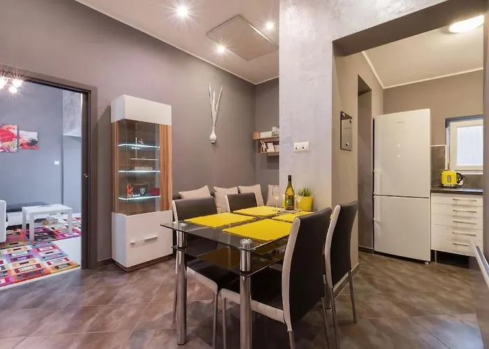 Szimpla-synagogue-kazinczy Str Budapest