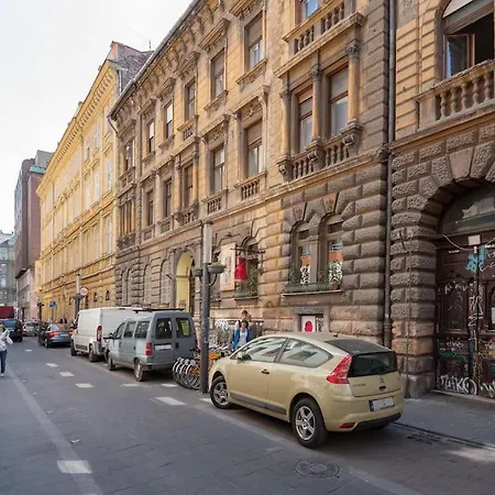 Szimpla-synagogue-kazinczy Str Appartamento